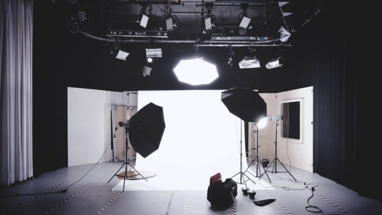 日系エアライン就活に適した証明写真とは?撮影時期や撮影方法を解説!5