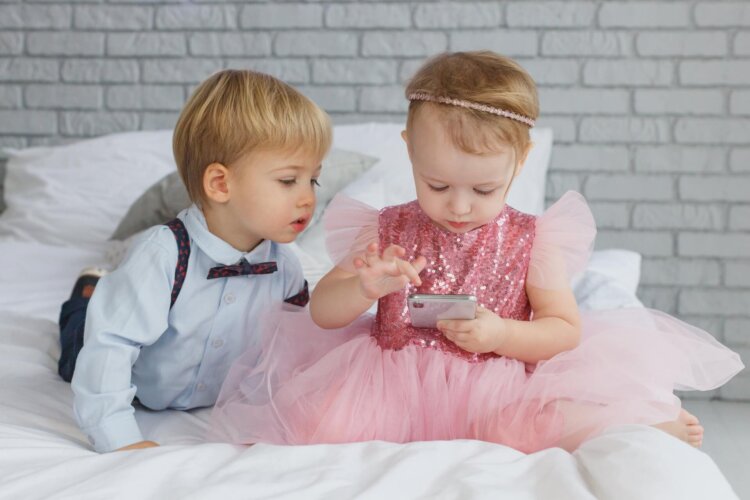 2歳のバースデーフォトはみんな撮る?おしゃれな写真を残すためのアイデア8