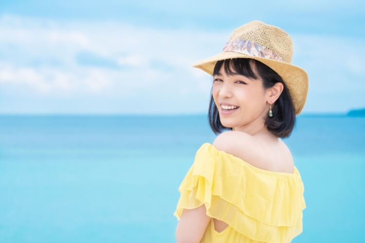 婚活写真の服といえば半袖って本当?男女別におすすめのアイテムご紹介
