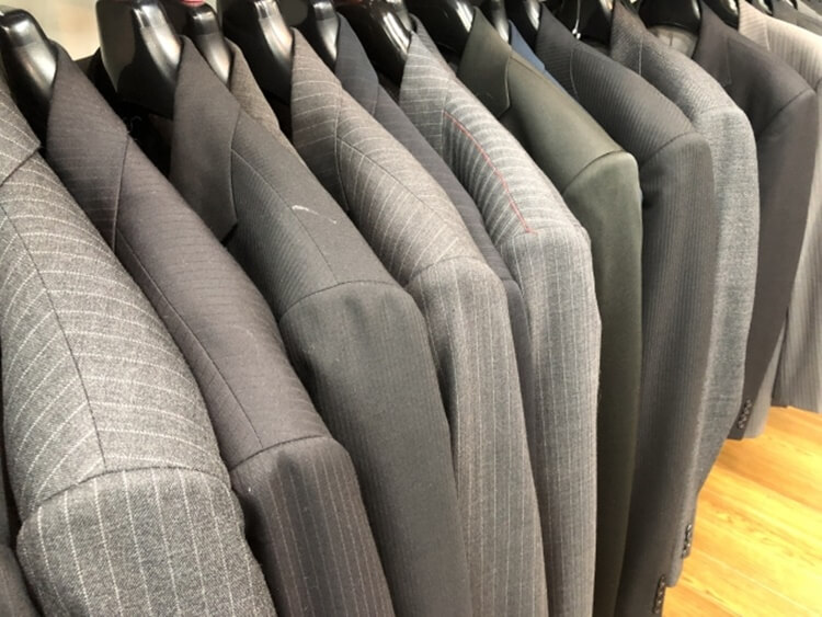 男性の婚活お見合い写真におすすめな服装や服選びのポイントを詳しく解説15