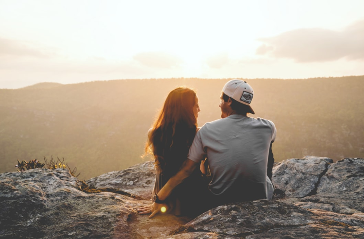 婚活お見合い写真は外で撮ると相手への印象良くなる?カメラマンが撮り方を解説4