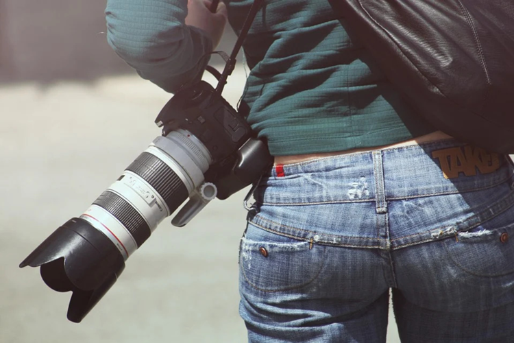 婚活お見合い写真は外で撮ると相手への印象良くなる?カメラマンが撮り方を解説1
