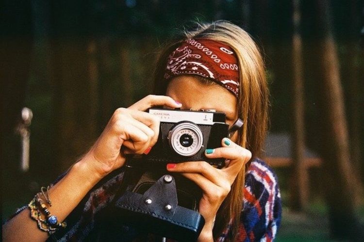 【女性の婚活お見合い写真】成功率を上げる戦略的な撮り方をプロが徹底解説1