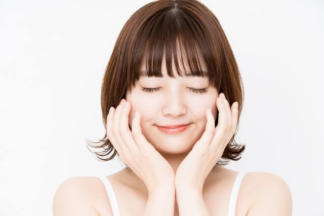 男性ウケ抜群なお見合い写真の女性の前髪はこれ!ポイントやセット手順を紹介1