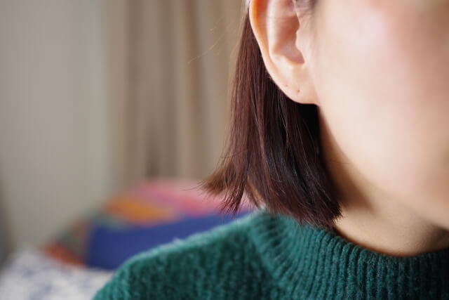 婚活・お見合い写真はピアスをつけて撮っても良いの?隠し方もご紹介1
