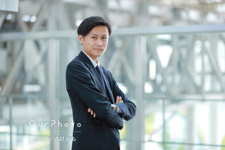 ビジネスプロフィール写真で好印象にするためのポーズを紹介2
