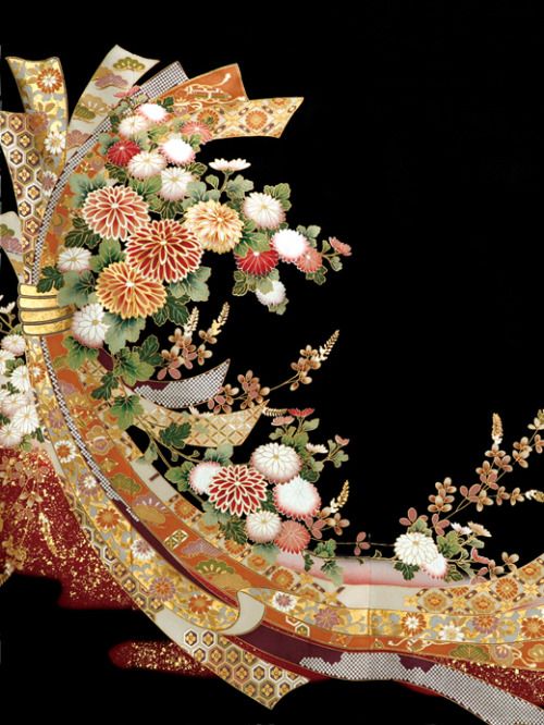 フォトウェディングの和装は白無垢・色打掛・引き振袖のどれ?花嫁に人気の柄や定番の色を紹介15