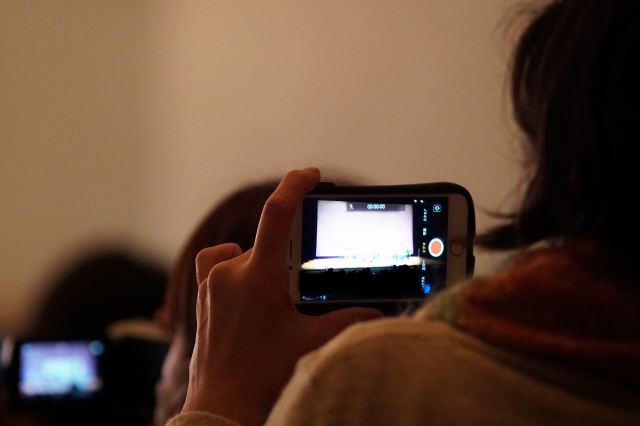 友達と思い出の卒業写真を残そう!スマホで撮影するテクニックを伝授11