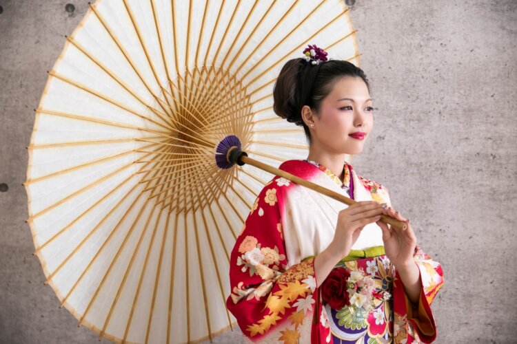ロング女子の成人式写真の髪型は?かわいい・大人っぽいスタイルを紹介