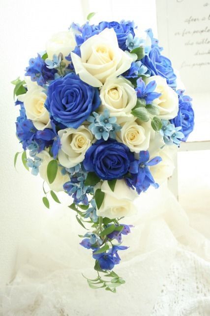 フォトウェディングのブーケは決まった?種類・色・お花・衣装から選ぶ13