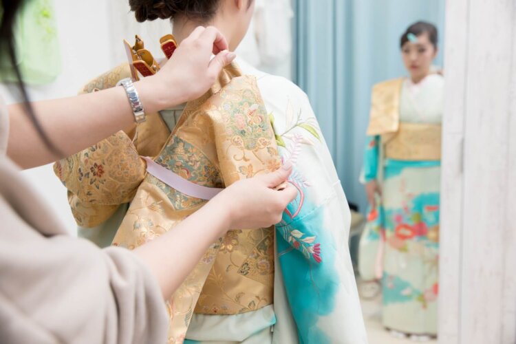 いつ撮るべき成人式写真!適切な撮影月を前後当日撮り別に徹底解説12