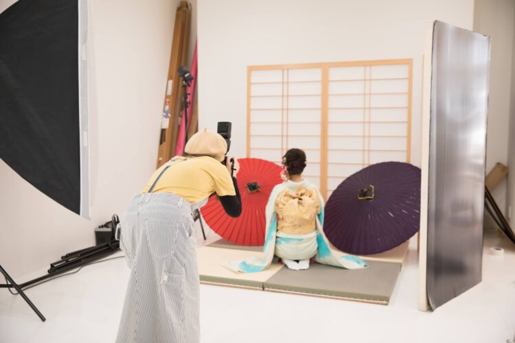 卒業写真を前撮り・後撮りするメリットデメリットとは?料金相場もご紹介2