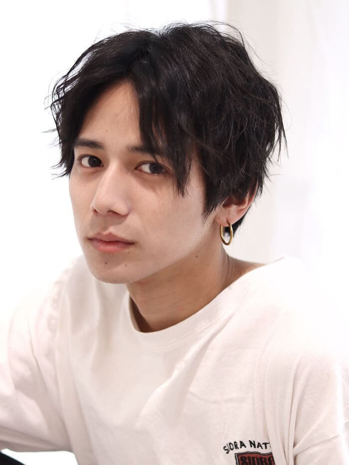 【人気】卒業写真に適した髪型を衣装別に解説!前髪や髪飾りも紹介18