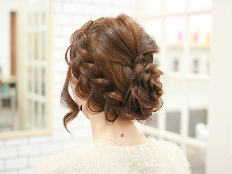 卒業袴写真の髪型は“編み込み”で簡単アレンジ!長さ別にやり方を紹介8
