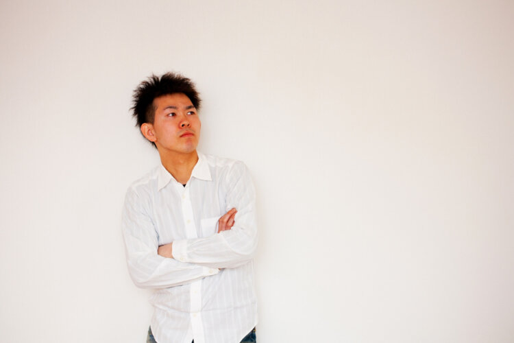 男の卒業写真の撮り方とは?衣装からポーズや撮影手段も解説6