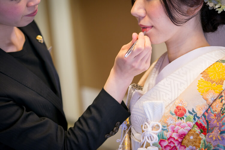 和装×花嫁のフォトウェディングメイク！伝統的メイクとトレンドメイクのポイント2