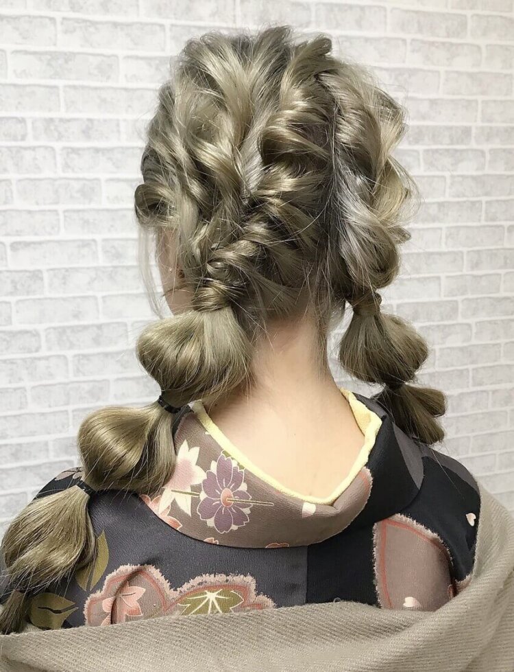 ミディアム×袴で卒業写真の髪型選び!簡単ヘアセット方法と髪飾りも紹介14