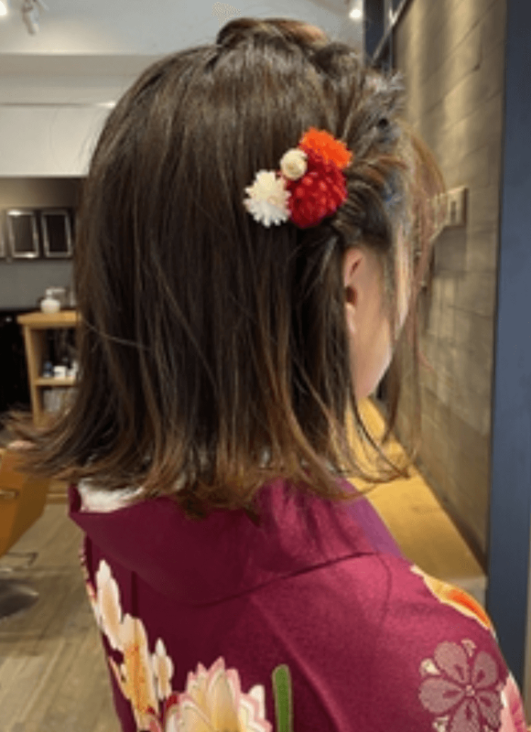 ショート・ボブ女子×袴の卒業写真の髪型は?セルフセット&アレンジ3