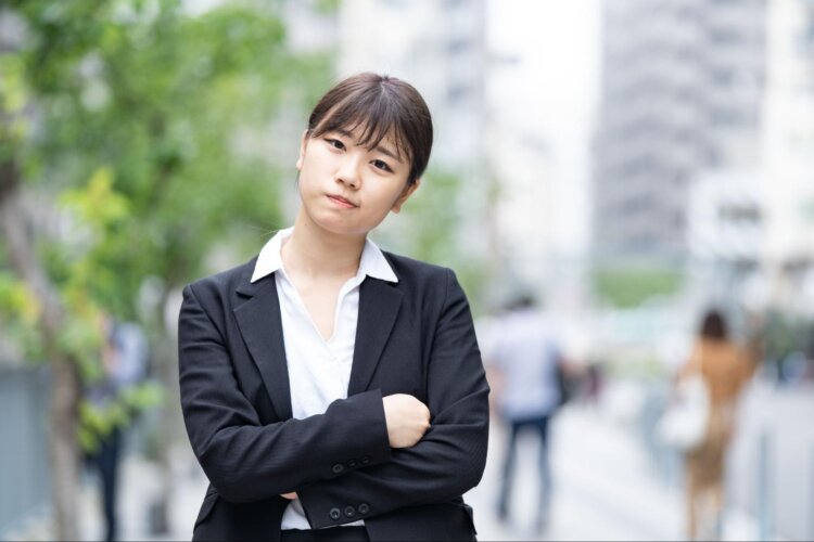 就活写真の加工はやるべき！NGな例や加工無しで写りを良くする秘訣も公開2