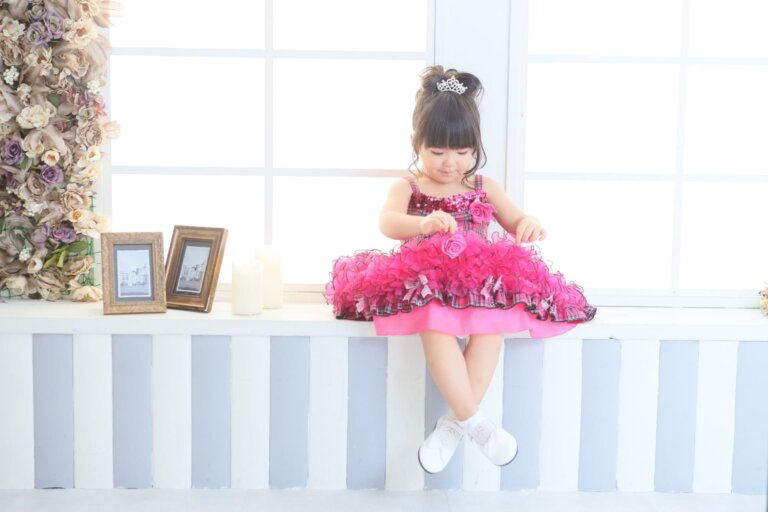 4歳のバースデーフォトの服装は何にする?服装アイデアや選び方の注意点_01