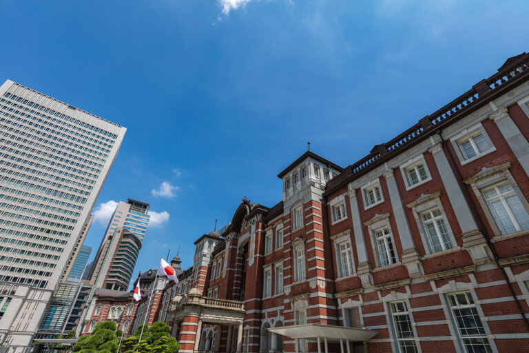 東京駅・銀座でおしゃれな入園入学・卒園卒業写真が撮影できるスタジオ4選!スタジオの選び方も解説