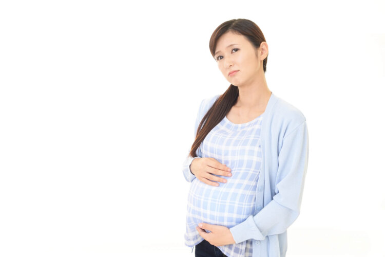 可愛いマタニティフォトに似合うネイル集!妊婦さんへの注意点も解説3